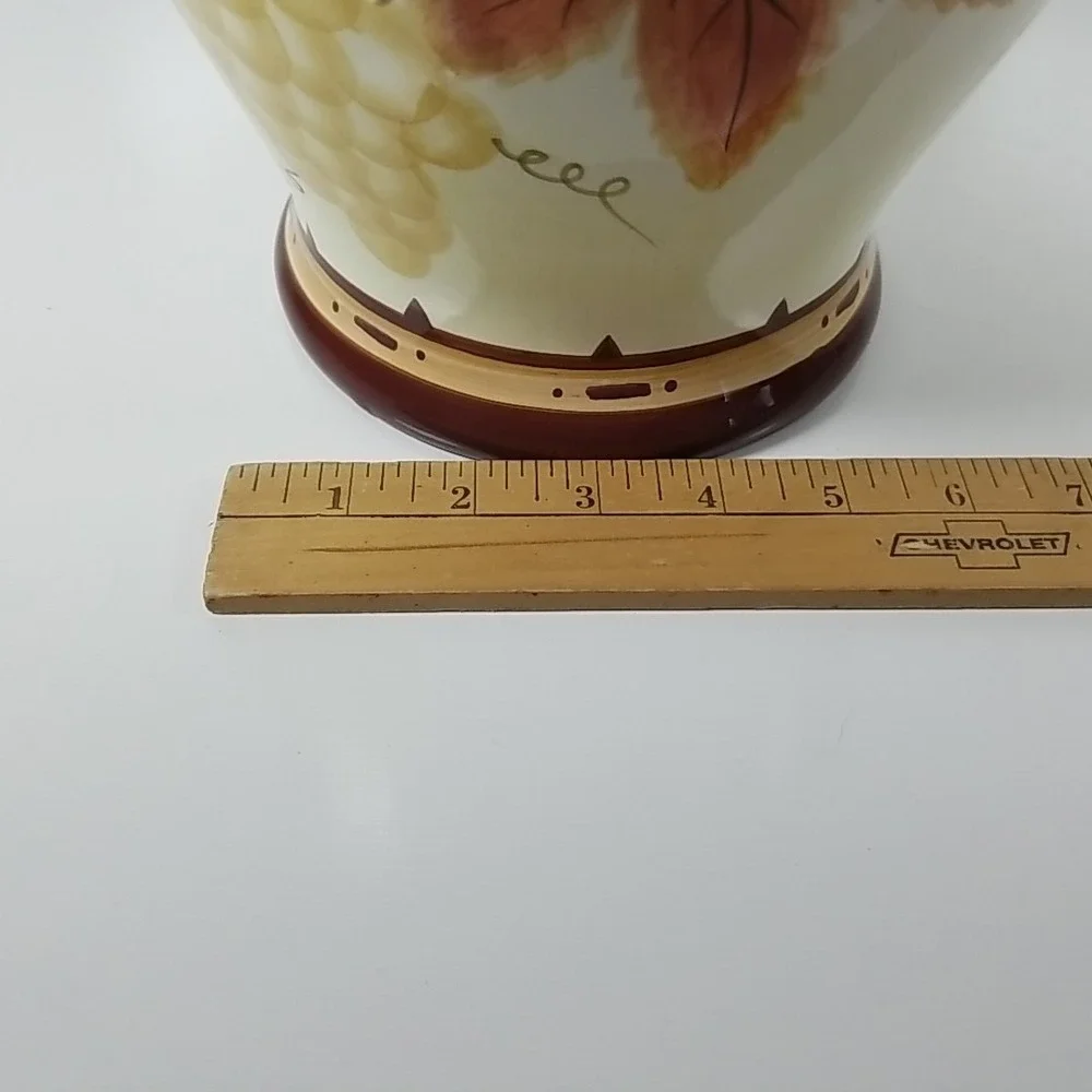 Vintage Nonnis Biscotti Hand Painted Ceramic Tuscany Cookie Jar Grape Theme 3067